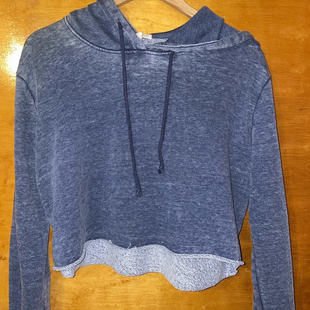 Crop hoodie